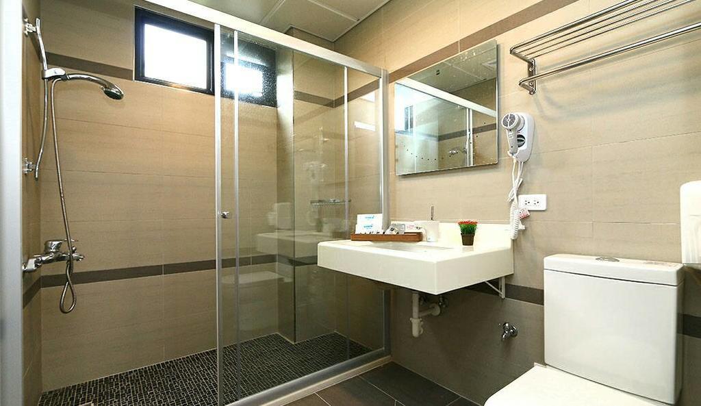 Happiness 210 B&B Dongshan  Exterior foto